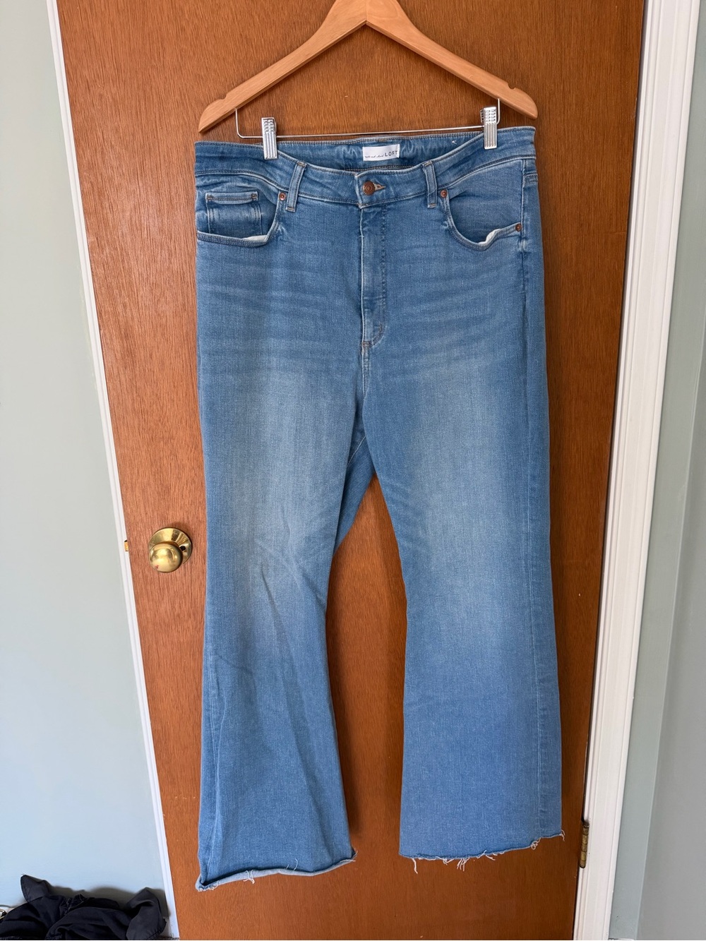 LOFT Light Wash Wide-Leg Jeans
